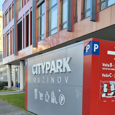 Premium Loft ǀ 2-bedrooms, Ac, 85 Sqm, Free Parking * Bratislava