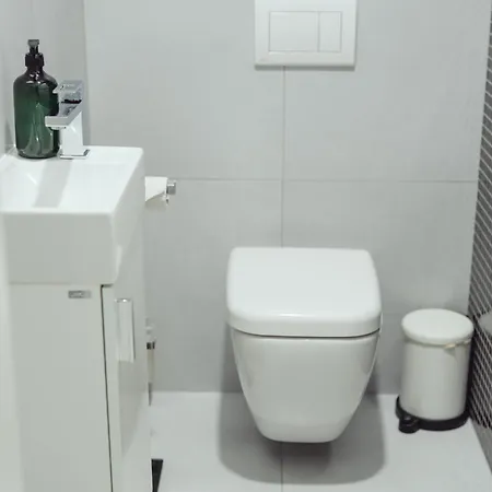 Premium Loft ǀ 2-bedrooms, Ac, 85 Sqm, Free Parking Appartement Bratislava