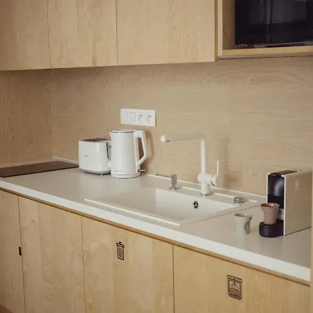 Premium Loft ǀ 2-bedrooms, Ac, 85 Sqm, Free Parking 布拉迪斯拉发