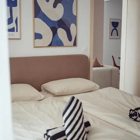 Premium Loft ǀ 2-bedrooms, Ac, 85 Sqm, Free Parking Bratislava