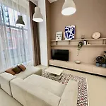 Premium Loft ǀ 2-bedrooms, Ac, 85 Sqm, Free Parking Apartmán Bratislava
